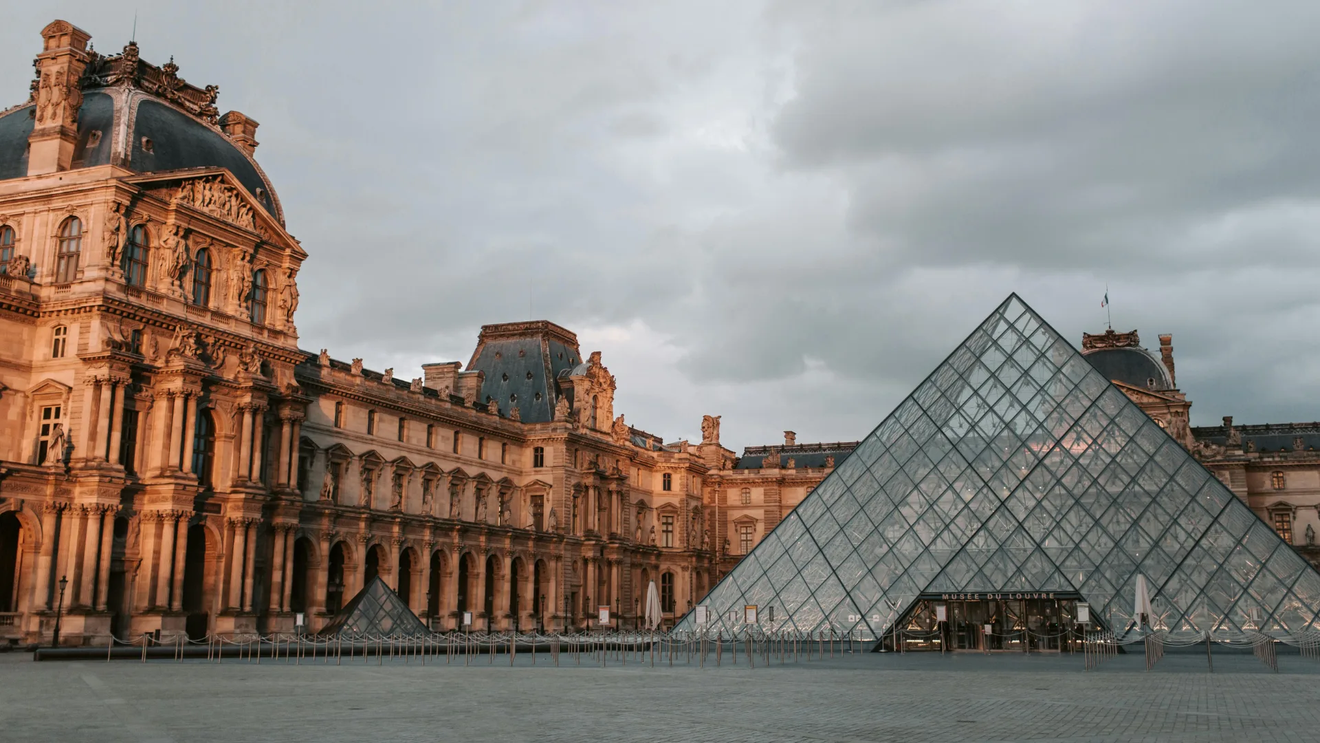 Octagon in France